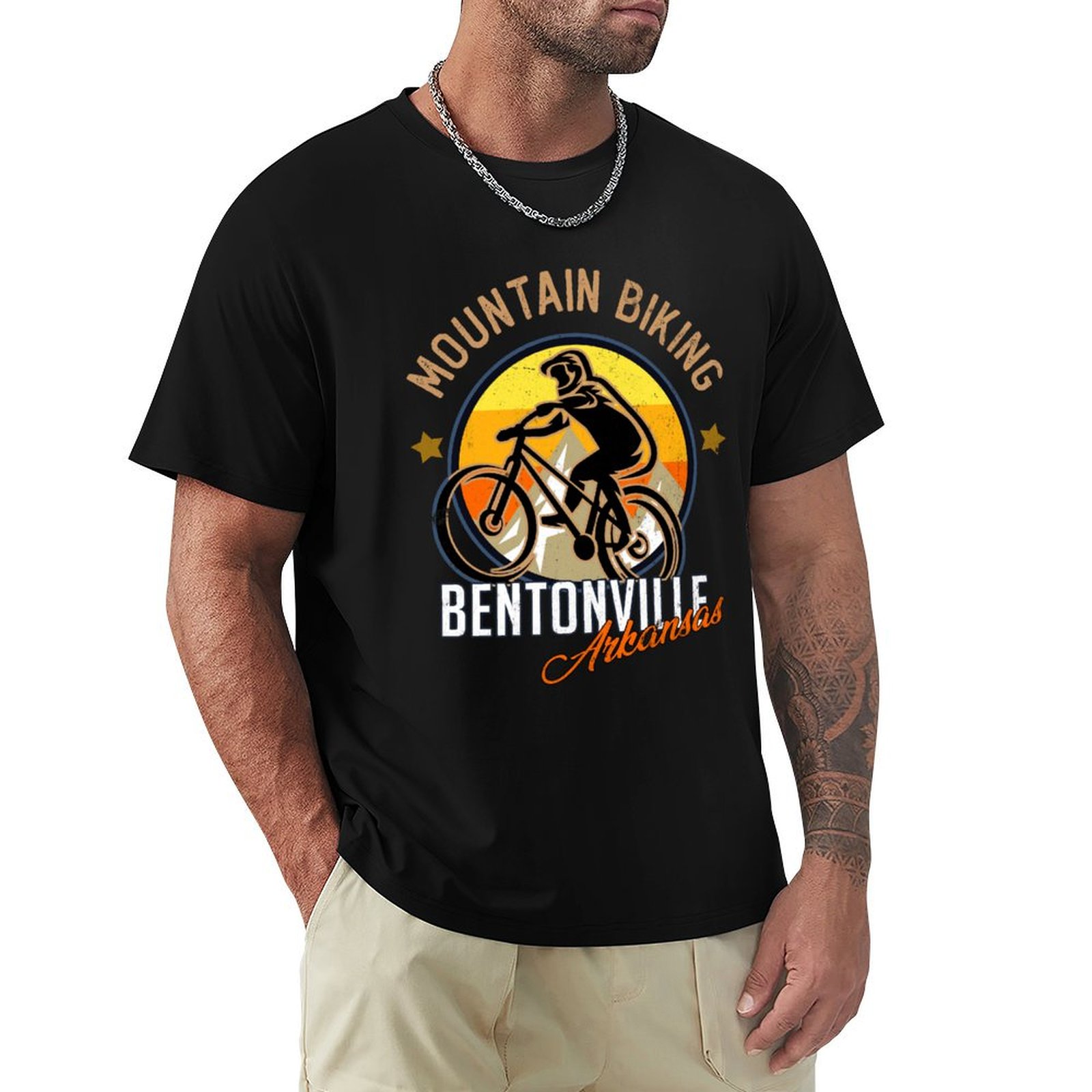 Mountain Biking Bentonville Arkansas - ベントンビル アーカンソー マウンテンバイク Tシャツ 吸汗スポーツ Tシャツ